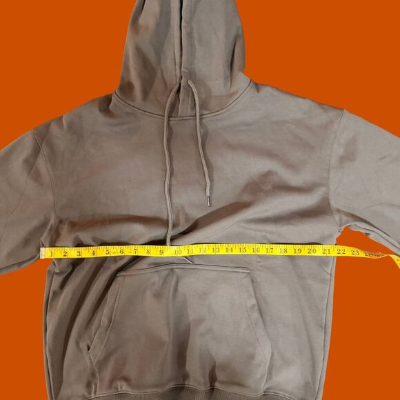 Uniqlo Charcoal Gray Fleece-Lined Hoodie – Size XL (Unisex Fit) - Picture 5 of 9